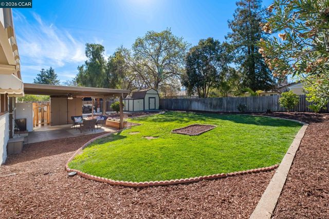 5070 Bonwell Dr, Concord, CA 94521