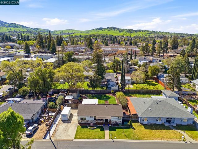 5070 Bonwell Dr, Concord, CA 94521