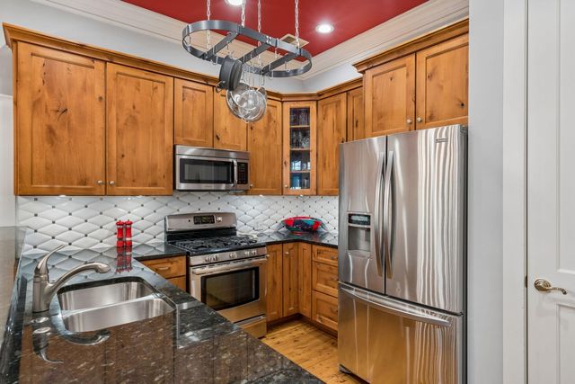30 Mary Street Unit 6, Charleston, SC 29403