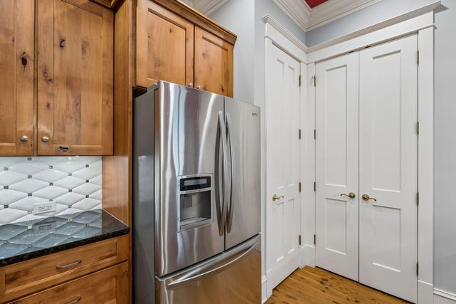 30 Mary Street Unit 6, Charleston, SC 29403