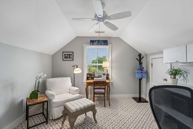 30 Mary Street Unit 6, Charleston, SC 29403