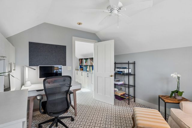 30 Mary Street Unit 6, Charleston, SC 29403