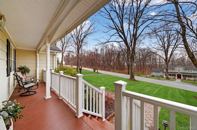 541 Giordano Drive, Yorktown Heights, NY 10598