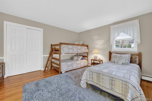 541 Giordano Drive, Yorktown Heights, NY 10598