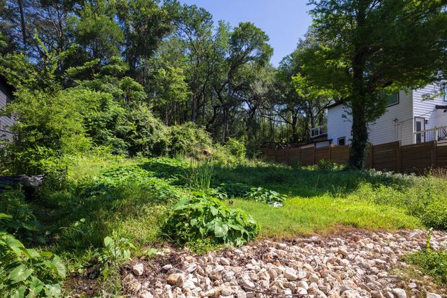 3600 Oak Springs DR, Austin, TX 78721