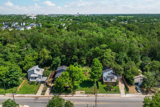 3600 Oak Springs DR, Austin, TX 78721