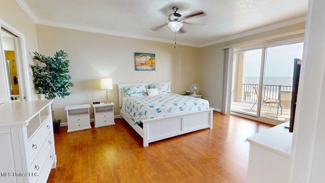 1200 Beach Drive, 306, Gulfport, MS 39507