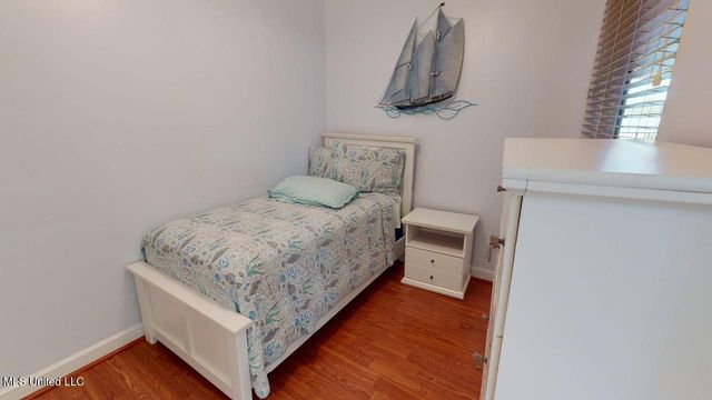 1200 Beach Drive, 306, Gulfport, MS 39507