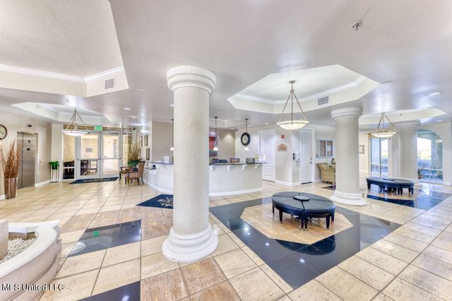 1200 Beach Drive, 306, Gulfport, MS 39507