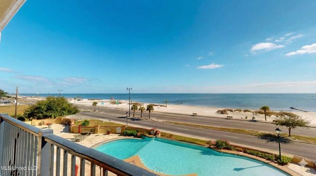 1200 Beach Drive, 306, Gulfport, MS 39507