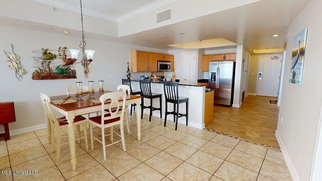 1200 Beach Drive, 306, Gulfport, MS 39507