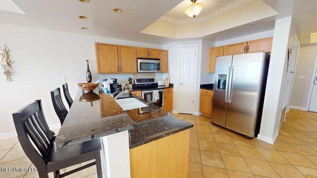 1200 Beach Drive, 306, Gulfport, MS 39507