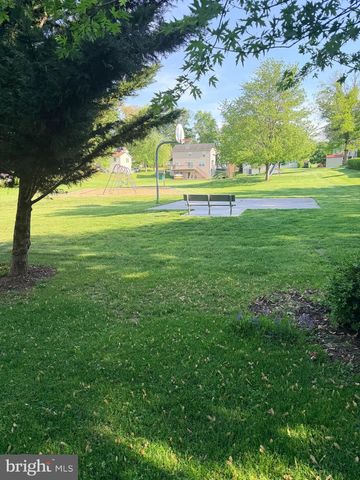 107 NORTHVIEW DR, Hanover, PA 17331