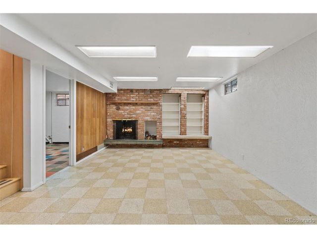 2616 E San Miguel St, Colorado Springs, CO 80909