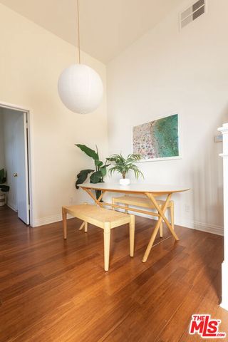 1304 Berkeley Street 3, Santa Monica, CA 90404