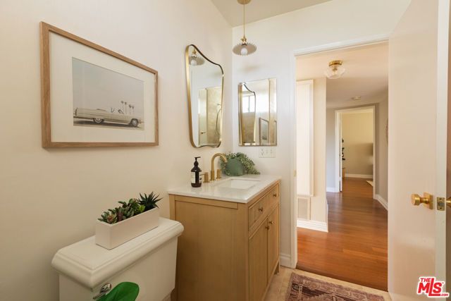 1304 Berkeley Street 3, Santa Monica, CA 90404