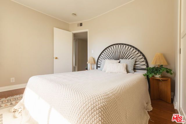 1304 Berkeley Street 3, Santa Monica, CA 90404