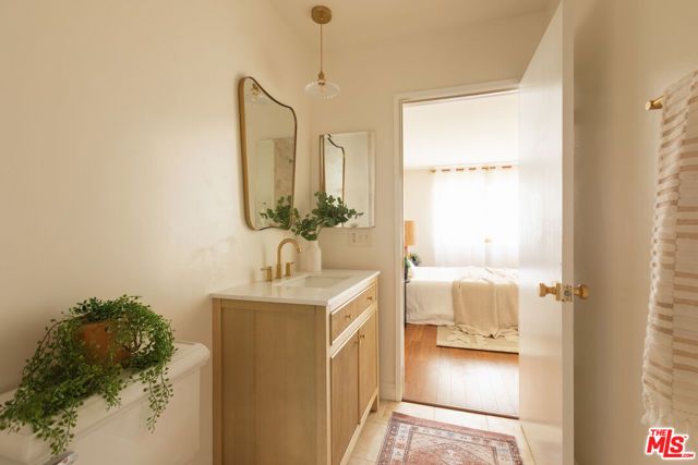 1304 Berkeley Street 3, Santa Monica, CA 90404