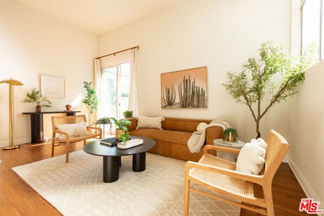 1304 Berkeley Street 3, Santa Monica, CA 90404