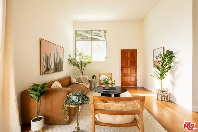 1304 Berkeley Street 3, Santa Monica, CA 90404