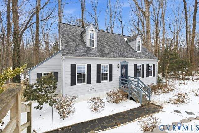 3261 Summerbrooke Dr, North Chesterfield, VA 23235