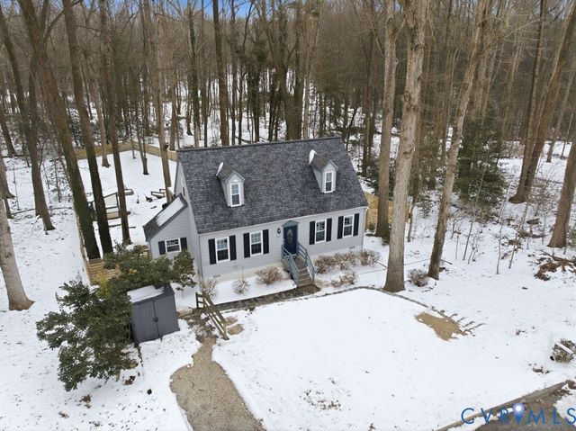 3261 Summerbrooke Dr, North Chesterfield, VA 23235