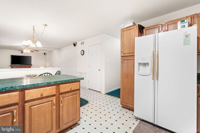 202 N NEW YORK RD, Galloway, NJ 08205