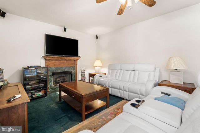 202 N NEW YORK RD, Galloway, NJ 08205