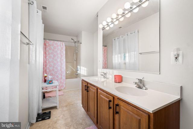 202 N NEW YORK RD, Galloway, NJ 08205