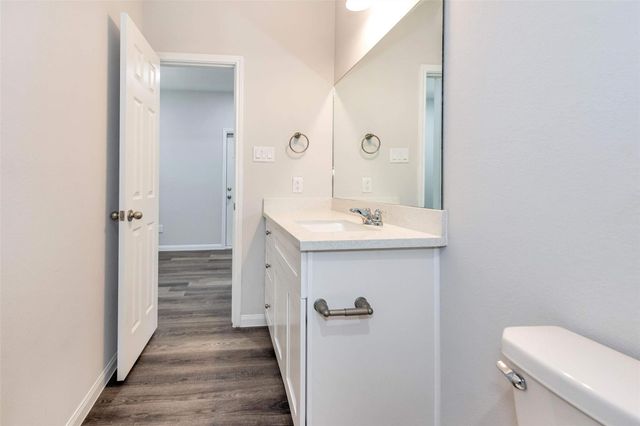 1683 County Road 3556, Cleveland, TX 77327