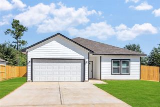 1683 County Road 3556, Cleveland, TX 77327