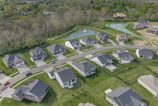 1264 Normandy Rue, Clearcreek Twp, OH 45458