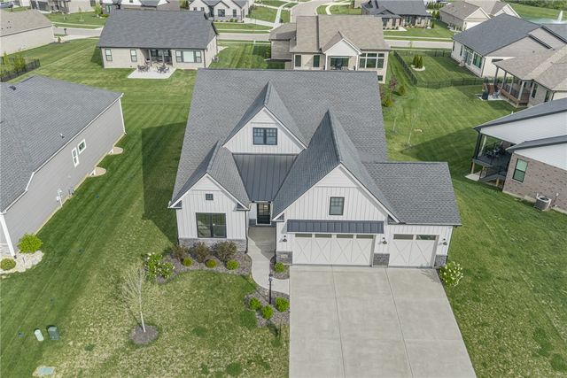 1264 Normandy Rue, Clearcreek Twp, OH 45458