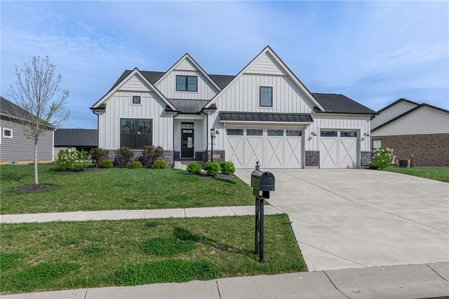 1264 Normandy Rue, Clearcreek Twp, OH 45458