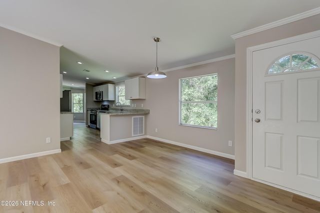 267 ASTER Avenue, Middleburg, FL 32068
