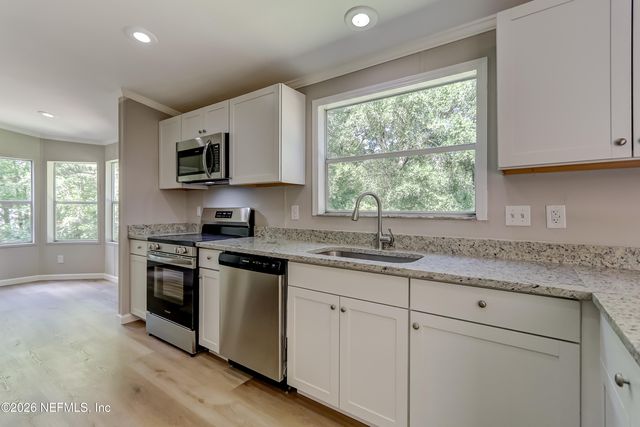 267 ASTER Avenue, Middleburg, FL 32068