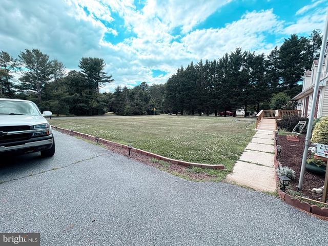 986 EVERETTS CORNER RD, Hartly, DE 19953