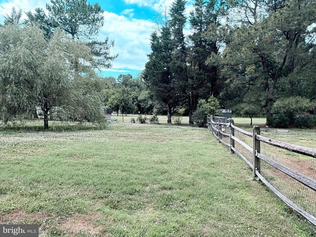 986 EVERETTS CORNER RD, Hartly, DE 19953