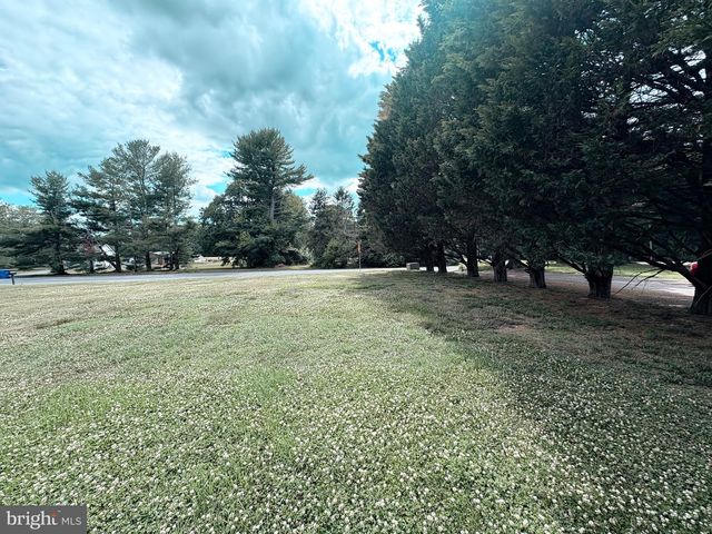 986 EVERETTS CORNER RD, Hartly, DE 19953