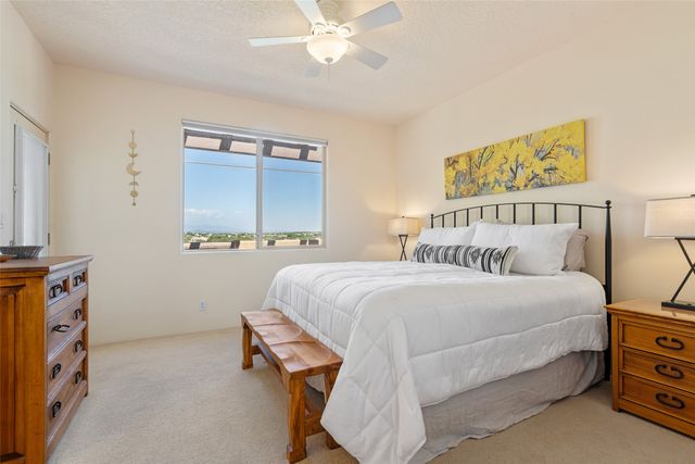 20 Emory Pass, Santa Fe, NM 87508