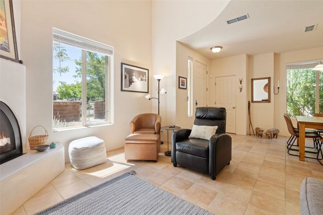 20 Emory Pass, Santa Fe, NM 87508