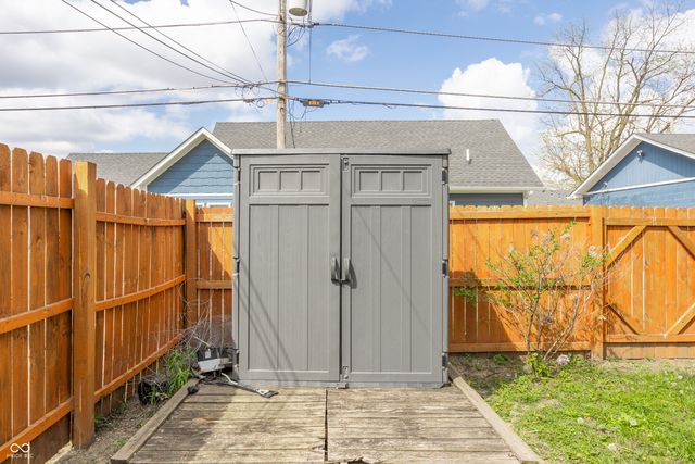 924 Saint Peter Street, Indianapolis, IN 46203