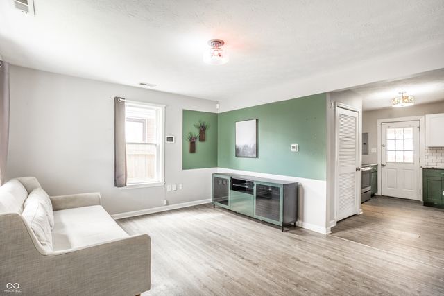 924 Saint Peter Street, Indianapolis, IN 46203