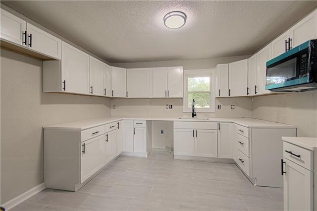 7514 Woodson Road, Raytown, MO 64138