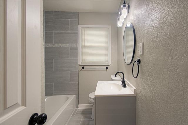 7514 Woodson Road, Raytown, MO 64138