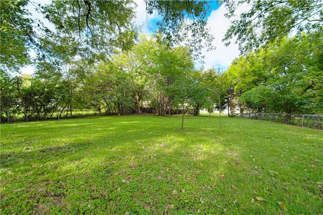 7514 Woodson Road, Raytown, MO 64138