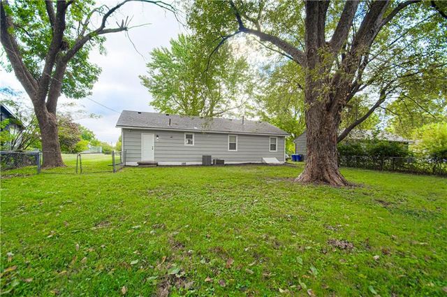 7514 Woodson Road, Raytown, MO 64138