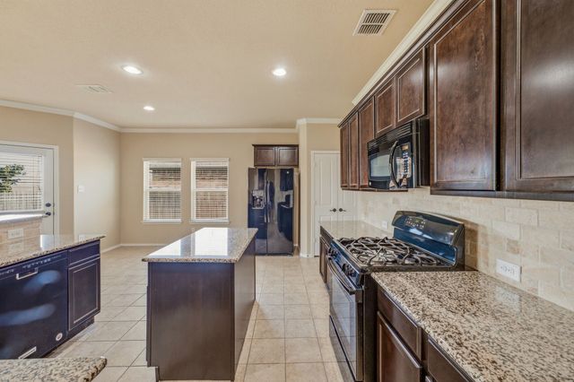 229 Pin Cushion Trail, Burleson, TX 76028