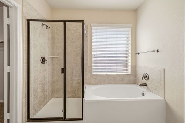 229 Pin Cushion Trail, Burleson, TX 76028