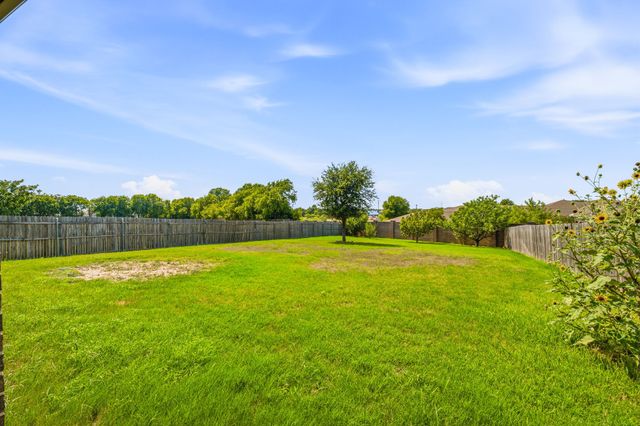 229 Pin Cushion Trail, Burleson, TX 76028